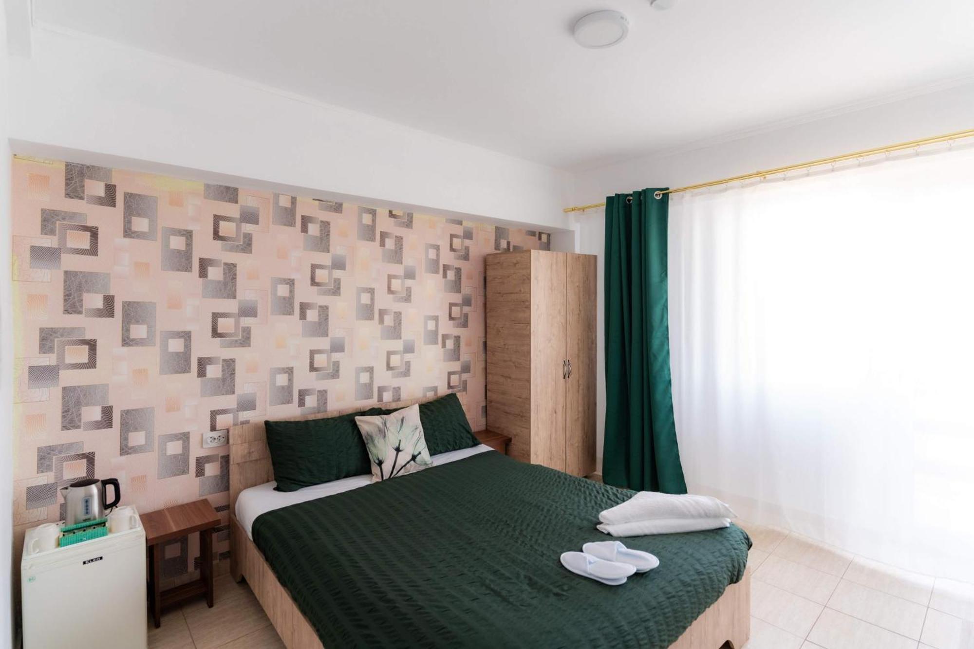 Hotel Casa Irina 2Mai Două Mai Exterior foto
